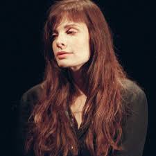 Samuel benchetrit avait fait apparaître sa fille saül sur l'affiche de son précédent film j'ai toujours rêvé d'être un gangster. Samuel Benchetrit Revient Sur Son Histoire D Amour Avec Marie Trintignant Dans Un Livre Poignant Femme Actuelle Le Mag