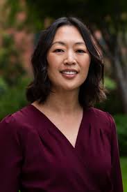 Nancy Lee's Instagram, Twitter & Facebook