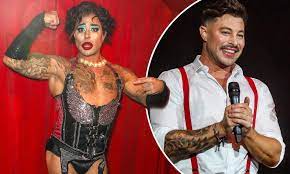 Get all the latest information on events, sales and offers. Blue Singer Duncan James Looks Unrecognisable As He Performs In Drag At Cabaret Event Daily Mail Online