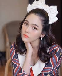 ชมพู่ ผลไม้ที่มีรสหวานอร่อย ฉ่ำน้ำ รับประทานง่าย เป็นไม้ผลเศรษฐกิจที่สำคัญชนิดหนึ่งในตลาดผลไม้ประเทศไทยมาเป็นเวลานาน บางสายพันธุ์มีราคา. à¸Šà¸¡à¸ž à¸­à¸²à¸£à¸¢à¸² à¹„à¸¡ à¹€à¸«à¸¥ à¸­à¸„à¸£à¸²à¸š à¹€à¸ˆ à¸²à¹à¸¡ à¹à¸Ÿà¸Š à¸™à¸™ à¸ªà¸• à¸² à¸ªà¸²à¸¢à¸Ÿ à¸² à¸žà¸²à¸¢ à¸¢ à¸‡à¹€à¸«à¸§à¸­