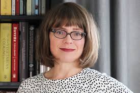 Food Psych #194: The Truth About Weight-Loss "Success Stories" with Carrie  Dennett