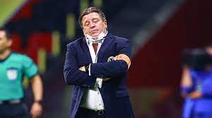Join facebook to connect with miguel a herrera and others you may know. Miguel Herrera Fuera Miguel Herrera Sobre Su Salida Del America No Concuerdo Con Lo Que Decia En El Comunicado Marca