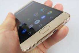 Data prezentacji to czerwiec 2017. Galerie Foto Allview X4 Soul Lite Galerie Foto Mobilissimo Ro