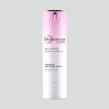 Tanaka tree bark extract, camellia extract, arbutin and white plus complex to give an effective whitening benefit. Bio Essence Bio White Advanced Whitening Serum 30ml Everly Derma