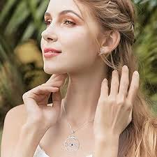 Amazon.com: YILUOCD Eye of Elena Necklace for Women Throne of Glass Bookish  Pendant Chain Silver Color Magic Bookish Charm Jewelry Gifts : Clothing,  Shoes & Jewelry