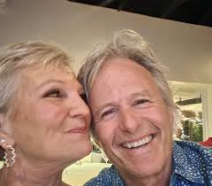 So lovely to run into Mark tonight!🍸 Mark Tarbell iHeartRadio