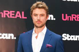 Falling Inn Love And Unreal Star Adam Demos Is Really Just Stoked To Be Acting Actors Australian Actors Christina Milian