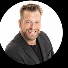 Chef Chris Elsaesser