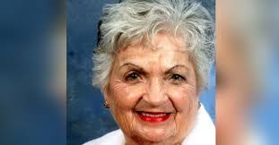 Sara Conley's Instagram, Twitter & Facebook