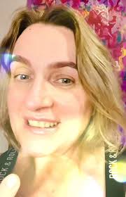 #sowheniwritesongs #whenyoustartedtoholdmyhand #erikaelliot #aliussounds  #comingsoon