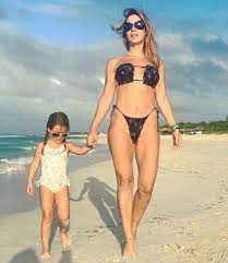 117,227 likes · 5,482 talking about this. Flash Joana Amaral Dias Responde As Criticas Com Nova Facebook
