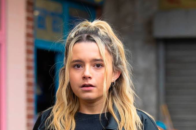 Coronation Street fans 'rumble' pregnancy twist for Betsy Swain following  dramatic shooting incident | Leicestershire Live