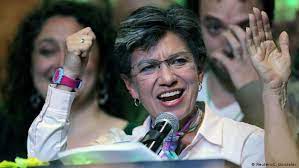 Claudia lopez has a new highlight. Claudia Lopez Grun Lesbisch Und Burgermeisterin Amerika Die Aktuellsten Nachrichten Und Informationen Dw 29 10 2019