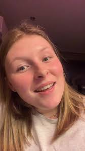 Tess kent de tekst heel goed! @jehaestess @Jill @Eline