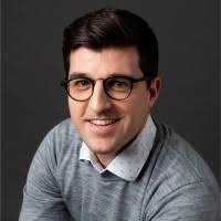 1500+ "Grunder" profiles