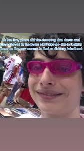 i need answers😭😭 #strangerthings #4 #funny #stevenarringon  #dustinhenderson #demodog #byers#