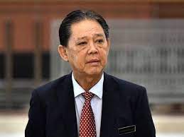 Datuk mohamad din ketapi dilantik menteri pelancongan, seni dan budaya. Mohamaddin Nafi Hina Anggota Keselamatan