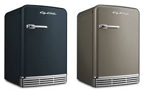 Creative Ways To Use Your Mini Refrigerator Small Fridges Mini Fridge Mini Fridges
