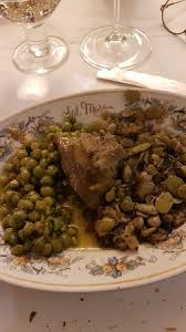 A roma si preparano e si servono nei ristoranti soprattutto in primavera. Fave Piselli E Carciofo Alla Romana Foto Di Trattoria Al Moro Roma Tripadvisor