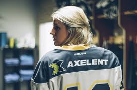 Peter hammarström ny assisterande tränare i damlaget. Axelent Meets Jenni Asserholt Hv71 Women