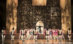 Personal and professional issues stand in comical tension as she goes through an emotional storm. Notre Dame De Paris Roland Petit Par Le Ballet De Bordeaux 07 Juillet 2019