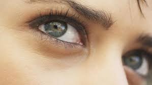 Ada efek pada saat menggunakan mata terasa perih dan sepatm, namun itu hanya sebentar, kemudian lakukan hal tersebut berulang mimimal 3x sehari. Kenapa Seperti Ada Cacing Di Mata Saat Kepala Terasa Pusing