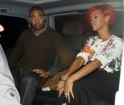 Rihanna and matt kemp were reportedly photographed spotted enjoying dinner together in los angeles on sunday and their outing has sparked reports of a reconciliation. Rihanna Rihanna Photos Zimbio