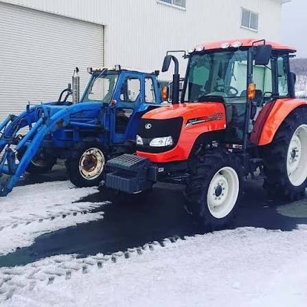 Kubota SMZ875 Tractor