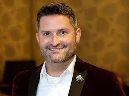 Travis Steed's Instagram, Twitter & Facebook