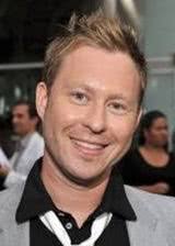 低语_购票_剧情介绍_演职人员_图集-猫眼电影