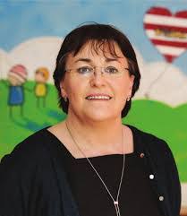 Imelda Malone's Instagram, Twitter & Facebook