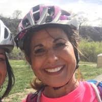 Jennie Rowe's Instagram, Twitter & Facebook