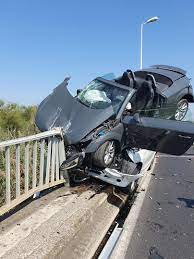 Climat et environnement « le monde a besoin de toute urgence d'un engagement clair et sans ambiguïté de la part de toutes les nations du g20 en faveur de l'objectif de 1,5 degré de l'accord de paris », a déclaré dimanche le secrétaire général des nations unies, après que les ministres de l'énergie et de l'environnement des pays du groupe, réunis à naples, en italie, se soient. Page Facebook Avec Trafic Metropolitain Suivez L Actualite En Temps Reel Metropolitain