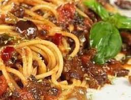 Spaghetti Alla Siracusana Ricette Primi Piatti Di Pasta Piatti
