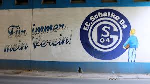 Auch auf der trainerbank könnten in. Ewige Fehlerkette Ohne Einsicht Die Brutale Zerstorung Des Fc Schalke 04 N Tv De
