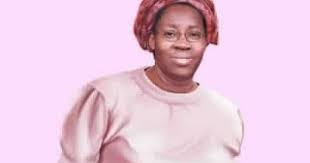 Woman gives birth to snake!!!! Mrs Kumuyi Abiodun Awá»n Obinrin Awoká» á¹£e Rere Facebook