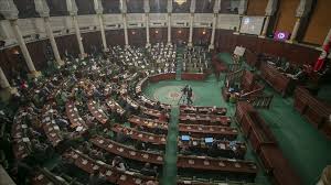 In the uk, the prime minister leads the government with the support of the cabinet and ministers. Reshuffled Tunisian Cabinet Wins Confidence Vote