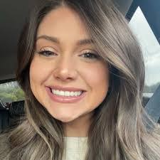 Mariah Gray's Instagram, Twitter & Facebook