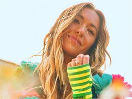 Best Pittsburgh concerts this week: Zach Bryan, Brit Floyd, Lauren Daigle,  Dwight Yoakam and more