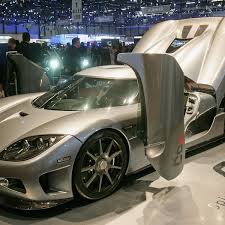 La voiture la plus chère du monde a changé (enfin presque). Les Voitures Les Plus Cheres Du Monde Bugatti Veyron Ferrari Lamborghini Aston Martin Koenigsegg L Express
