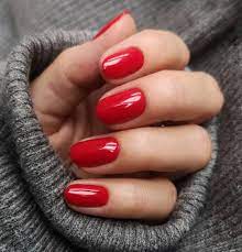 Intricate Designs For The Short Acrylic Nails Polish And Pearls Rounded Acrylic Nails Short Acrylic Nails Designs Red Gel Nails