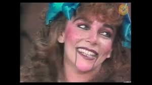 Verónica Castro y César Costa: "Sketch del Ventrílocuo y su Muñeca"  (Programa: Mala Noche No, 1988)