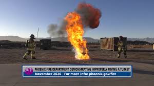 In a small bowl, mix together the bay leaves, thyme, oregano, pepper, garlic powder and creole seasoning. Phoenix Fire Department Demonstrates How Not To Deep Fry A Turkey Youtube