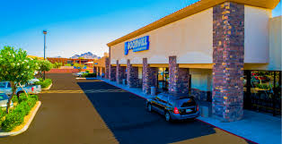 2814 e cactus rd, phoenix, az 85032. Cactus Village