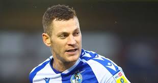 Former Sheffield United favourite among three players released by League  One club