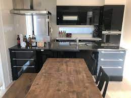 一条工務店のアイスマート 3300万円 35坪 4ldk 家語 35坪 黒いキッチン 一条工務店 キッチン