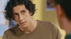 Plus belle la vie en avance: Tom découvre qu'Eddie est frappé par son père 