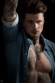 Rikki Davidson's Instagram, Twitter & Facebook