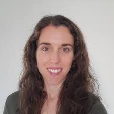 Rebecca Mello's Instagram, Twitter & Facebook