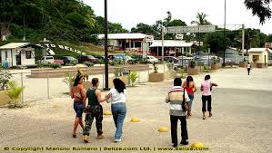 The border measures 871 km and runs between north and west guatemala and the mexican states of campeche, tabasco and chiapas. Travel To Belize Belize Visa And Entry Requirements